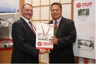  ������� �� SAKURA Distributors Club �� �������� Automechanika-2011