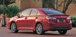   Lexus HS 250h